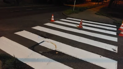 pogop - Bardzo szanuję drogowców, że malują świeże pasy na dziurze w ulicy - zresztą ...