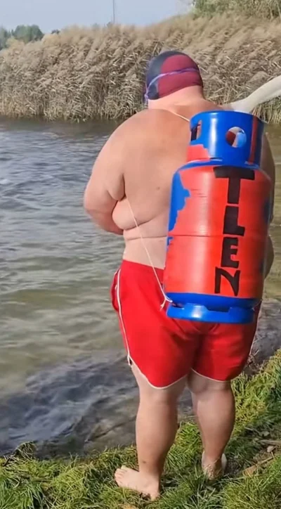 Moczymorda77 - >Po prostu gotuje sie we mnie jak jego morda przewija sie na tagu.
@Do...