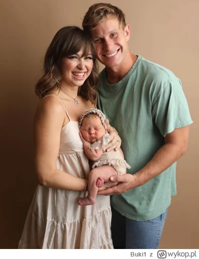 Buki1 - @Cky_: żarty żartami, ale nie zapominajmy że pani ze zdjęcia też niedawno wys...