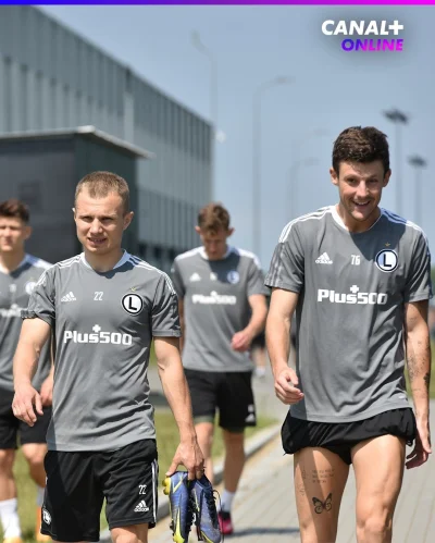 myk-myk-myk - ten Gual od zawsze miał jakiś taki dziwny vibe, #ankieta w przerwie, o ...