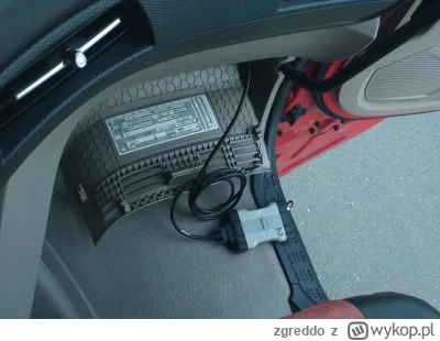 zgreddo - Tak wygląda mechanika w 21 wieku. Od czterech godzin szuka co zepsute a ja ...