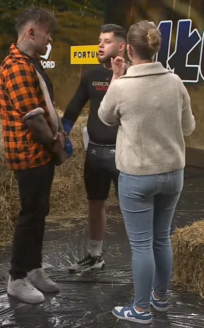 alljanuszx - #dupeczkizprzypadku 

@kasik_official1217 😍

#famemma #primemma