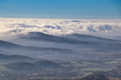 pejotlsd - Widok z wieży widokowej na szczycie Smrk 1124 m n.p.m

SPOILER