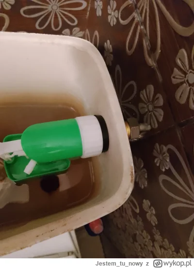 Jestemtunowy - @Operatorimadla nie, ta szara służy do przymocowania samego zaworu. Ni...