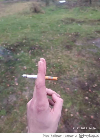 Pieckaflowyrozowy - #przegryw #palenie #p-------y 
Papieros boży.
Aż mnie żale i jęki...