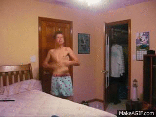 HKG40 - @NiezadowolonyKontrahentMarioli: na pewnej brudnej melinie pijaczka…