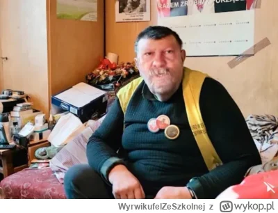 WyrwikufelZeSzkolnej - @DarthRevan155 sam go nawet lubię (w porównaniu do ubeka wsw) ...