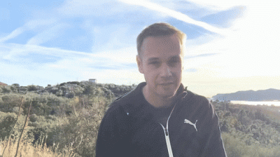 SpongeBobertKanciastoRenki - @CharakternyZasadowiec: