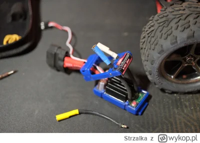 Strzalka - Ktoś wie może czy ten regulator jest naprawialny? Ostatnio chyba sie przeg...