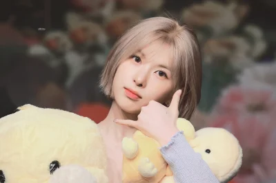 XKHYCCB2dX - #koreanka #bae #Nmixx