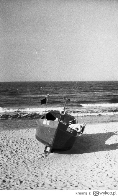 krasnij - Z ostatniego wypadu nad morze w zeszłym tygodniu.
Zenit 12XP + Fomapan 400,...
