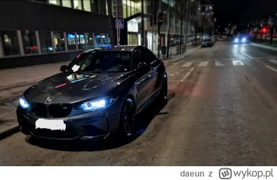 daeun - Jest godzina 7.33, właśnie wracam od loszki, którą poznałem na tinder. Całą n...