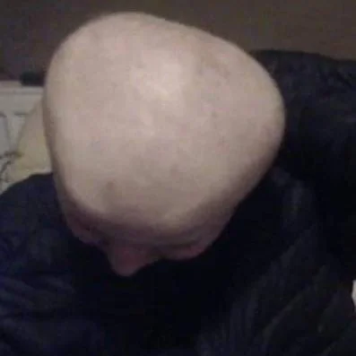 Moczymorda77 - @1KiszonyOgorek: 
Ma łeb do interesów,następny biznesmem naciągacz don...