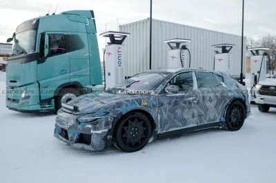 U.....i - Mam zagatkę.
Co to za samochód?

#motoryzacja #samochody