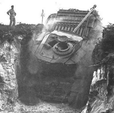 wfyokyga - Na c--j on się tam w--------ł