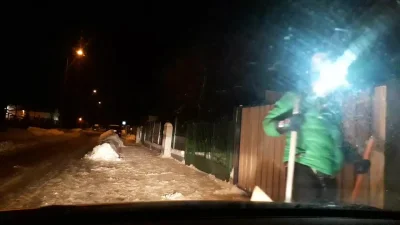 kamil-tika - Gosc ma dwie lewe raczki do wszystkiego normalnie jak Major a do tego z ...