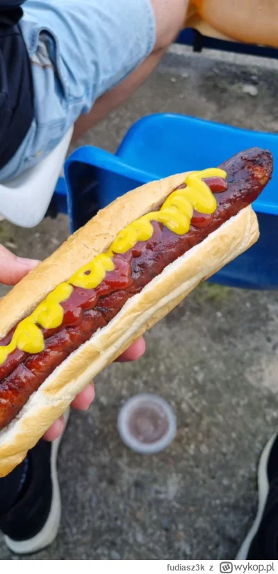 fudiasz3k - 35 zł za kiełbę + p--o, chyba git? ( ͡° ͜ʖ ͡°)

1. Liga w Rzeszowie #mecz