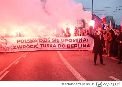 Selina_ - @JanTadeusz: Projekcja jest, że skrajna prawica jest skrajną prawicą, stare...