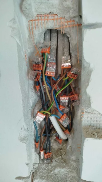 Barte_q - patrzcie i uczcie się ( ͡° ͜ʖ ͡°) nie ma to jak trafić wiertłem na głowną w...