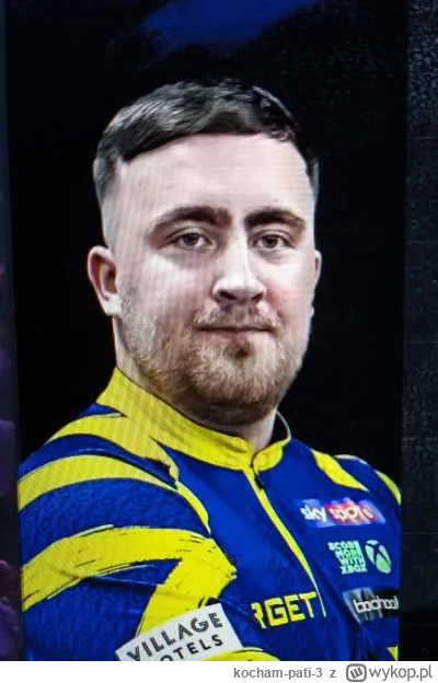 kocham-pati-3 - #dart  co oni zrobili,AI jakieś? XD