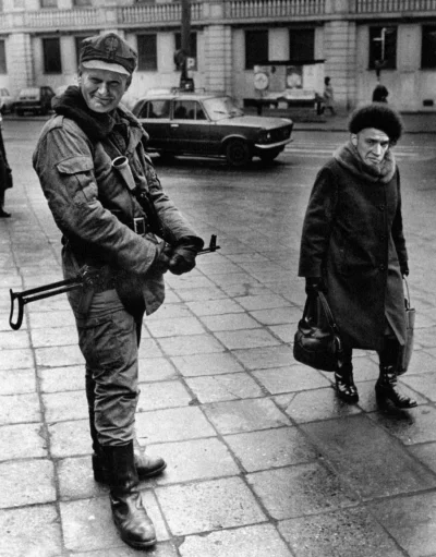 RobieInteres - Niezależne wolne media zlikwidowane. Tusk z Hołownią wprowadzili stan ...