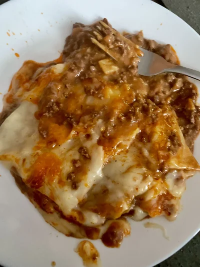 AMBIWALENTNYPSIUR - Lazania dla huopa #przegryw śmiechu warte że to jedyna rzecz któr...