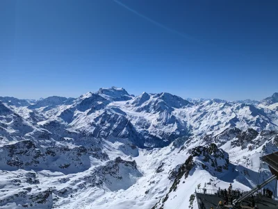 Shumitu - Pozdro ze Szwajcarii miraski ( ͡º ͜ʖ͡º).
SPOILER
#snowboard #narty ##!$%@? ...