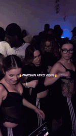 pan_dudzian - Czarno widzę rynek matrymonialny w Warszawie 

#heheszki #warszawa #bla...