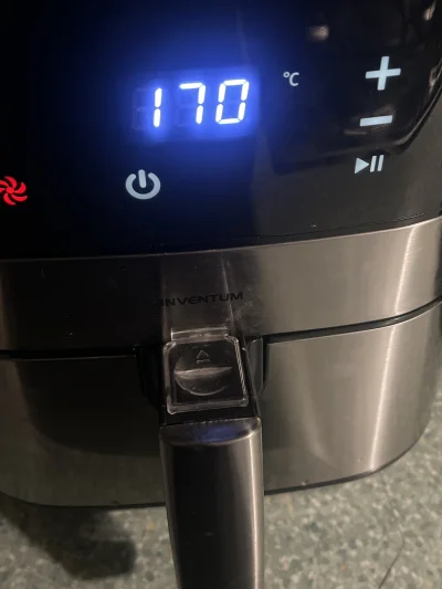 klaudia-hadalala - @Dogecoin: mi się piecze, a Ciebie piecze but idk why… każdy se mo...