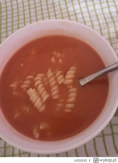 szzzzzz - zupa pomidorowa z rosołu wczoraj
#zupa #gotujzwykopem