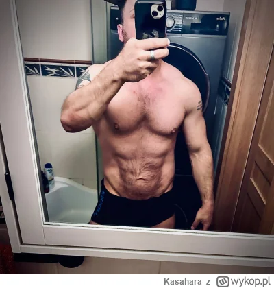 Kasahara - Niedźwiedź wstał. 103,5 kg. Czas poprzewalać trochę żelastwa

#mirkokoksy ...