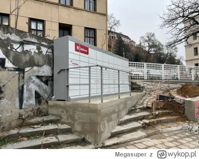 Megasuper - Ale się na kombinowali aby paczkomat postawić