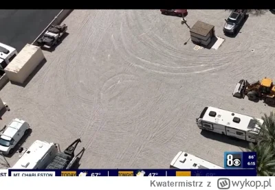 Kwatermistrz - @Heekate: 
Odnośnie kosmitów z Vegas:

To był żwirowy parking z mnóstw...