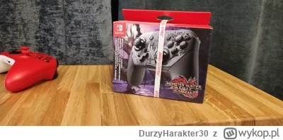 D.....0 - Sprzedam nówkę sztukę pad w wersji monster hunter sunbreak 

Cena  500 zł  ...