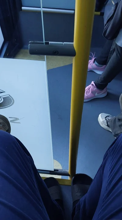 afmaf - Droga na katorgę nieludzką, obowiązuje dress code. 

#przegryw