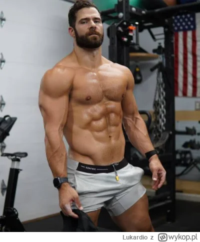 Lukardio - Jake Schum

#silownia #pokazforme #slodkijezu #ladnypan #chad