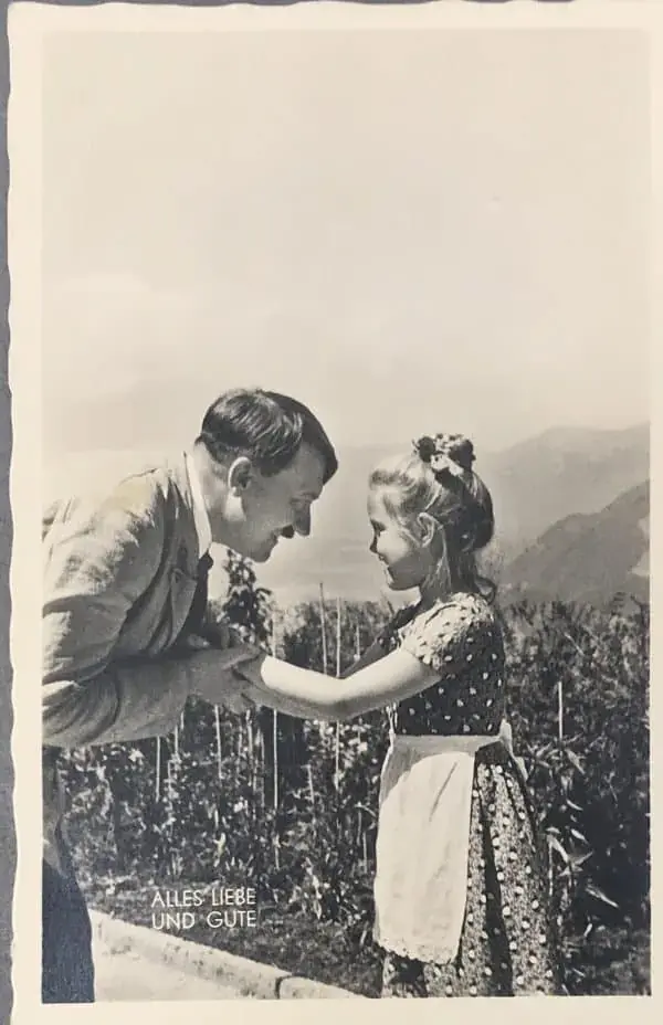 walokid - @Kantorwymianymysliiwrazen: Hitler kochał zwierząta i dzieci. To nie mógł b...