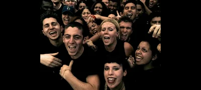 femboiz69 - #kiciochpyta #pytanie #soad #systemofadown #crystalcastles 
w teledysku c...