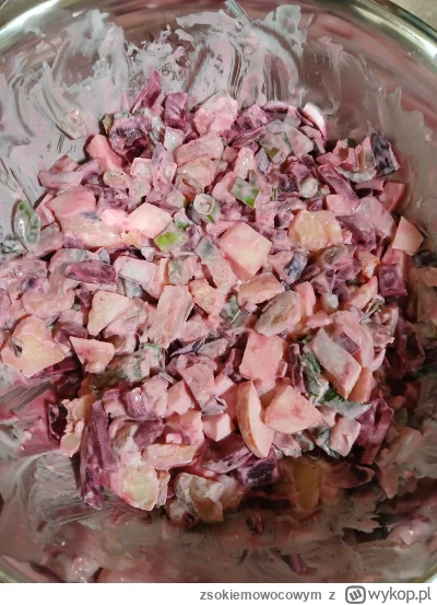 zsokiemowocowym - Zrobiłem pierwszy raz sałatkę śledziową z burakami, jajkiem, ogórki...