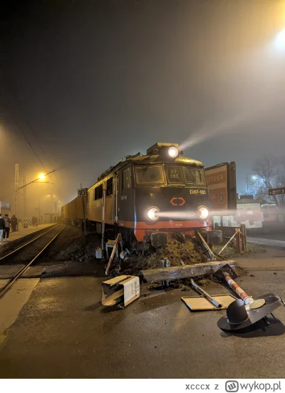 xcccx - #wroclaw #torywolucja weszła na nowy poziom #heheszki #memicznapoprzeczna