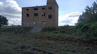 RajdeR01 - #kolej #sochaczew #historia
Stacja wąskotorowa Wyszogród w Kamionie
Zabezp...