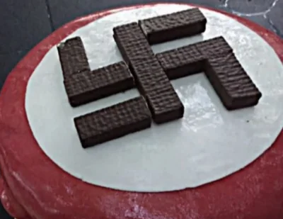 Khorne - @jezuscameltoe: Łooo paaniee. Pan tu chyba nowy. W skrócie: pracownicy TVN z...