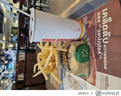 aleksc - Jestem na lotnisku na Phuket, zatrułem się czymś wczoraj więc zamowilem sobi...