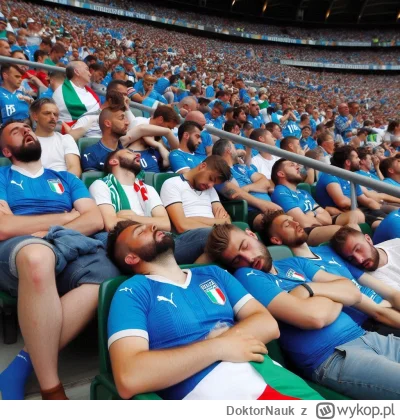 DoktorNauk - Włosi grają tak, że można zasnąć...
#mecz #heheszki