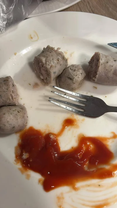 Knaga_powrot - Mamusia ugotowała białą kiełbaskę #zycietruckera #gotujzwykopem