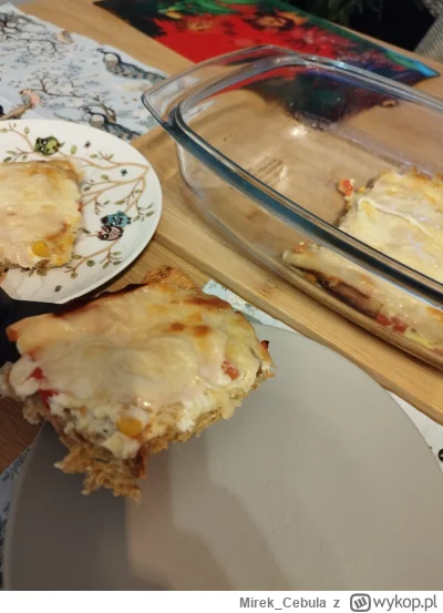 Mirek_Cebula - kanapkowa zapiekanka z FB ;p
powiedzmy że #gotujzwykopem 
#jedzzwykope...