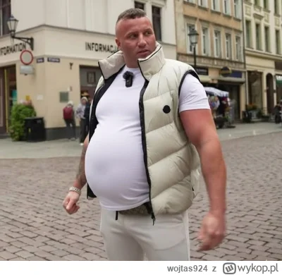 wojtas924 - Teraz to już bez kitu zrobię formę. Szpilka, Labryga, Sutener w strachu.
...