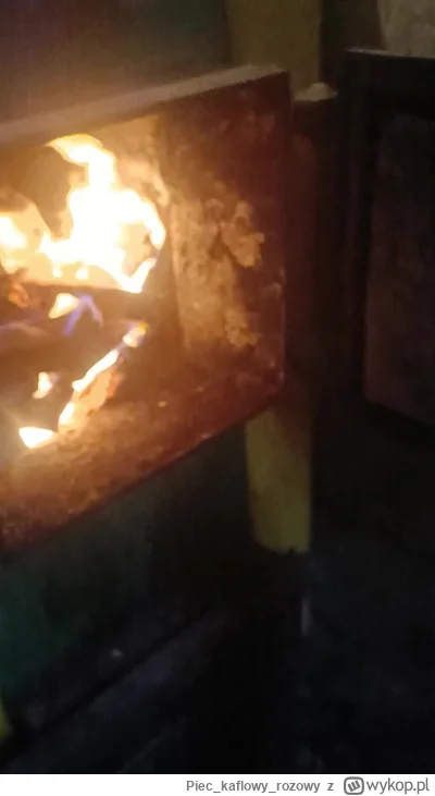 Pieckaflowyrozowy - #przegryw 
Chuopu zimno i w piecu napalił