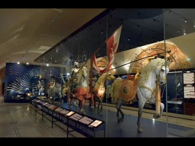 makrofag74 - @Faxy:
Jak nie za darmo to proponuję nie zwiedzać.
Wawel jest przerekl...