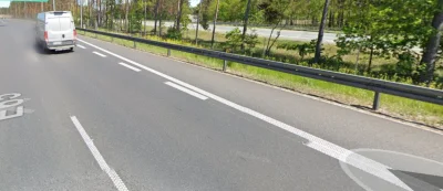 Krupier - >W sytuacji kiedy pobocze na autostradzie przekształca się w pas zjazdowy

...